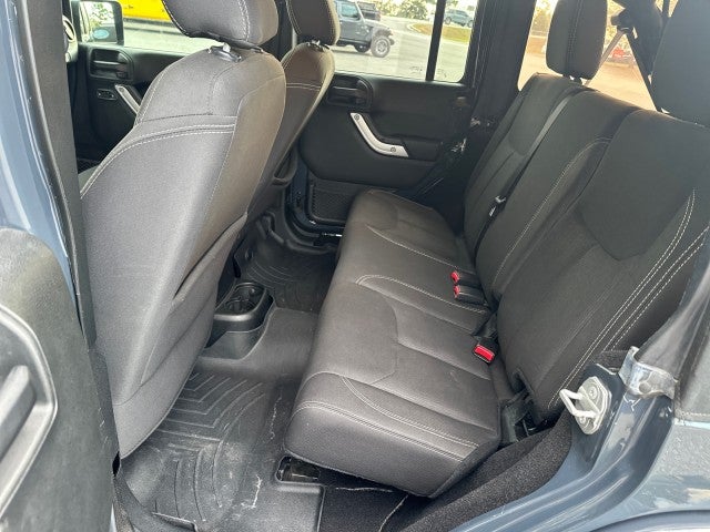 2018 Jeep Wrangler JK Unlimited Sahara