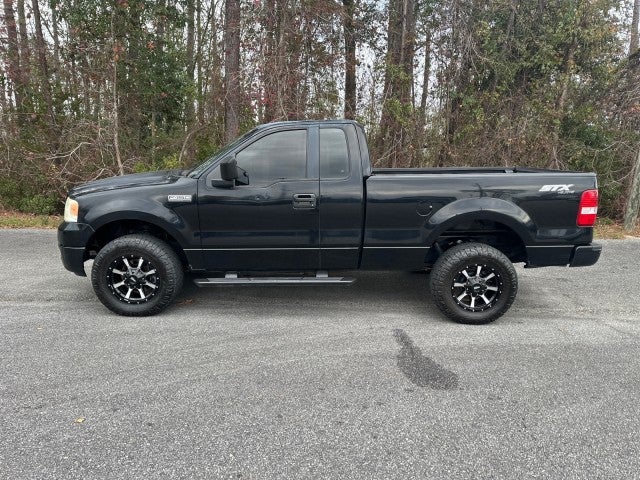 2005 Ford F-150 XL