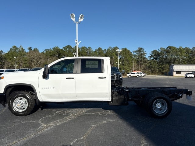 2026 Chevrolet Silverado 3500 HD Chassis Cab Work Truck