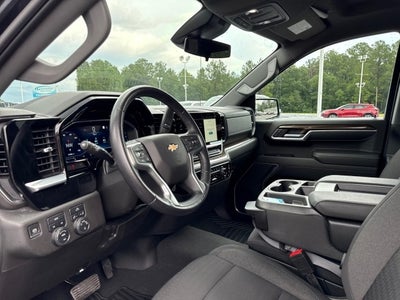 2022 Chevrolet Silverado 1500 LT (2FL)