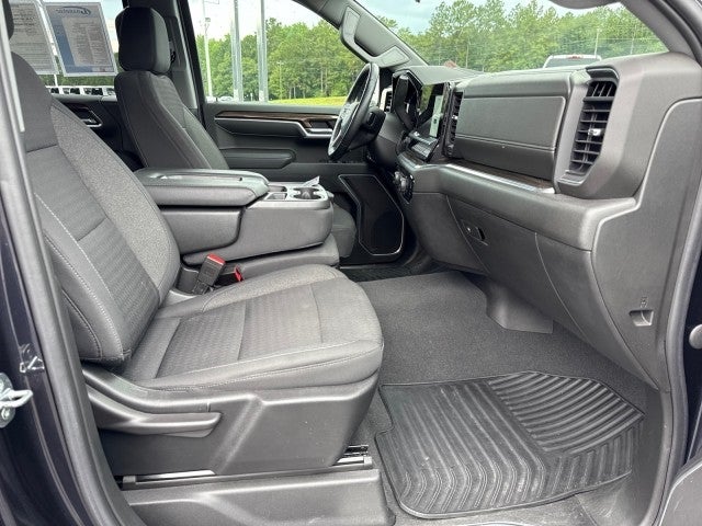 2022 Chevrolet Silverado 1500 LT (2FL)