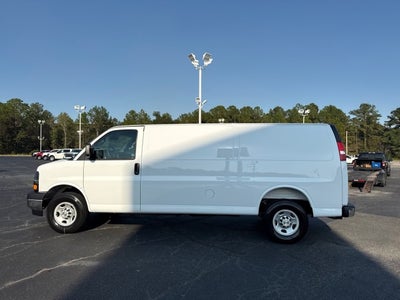 2025 Chevrolet Express Cargo 3500 WT
