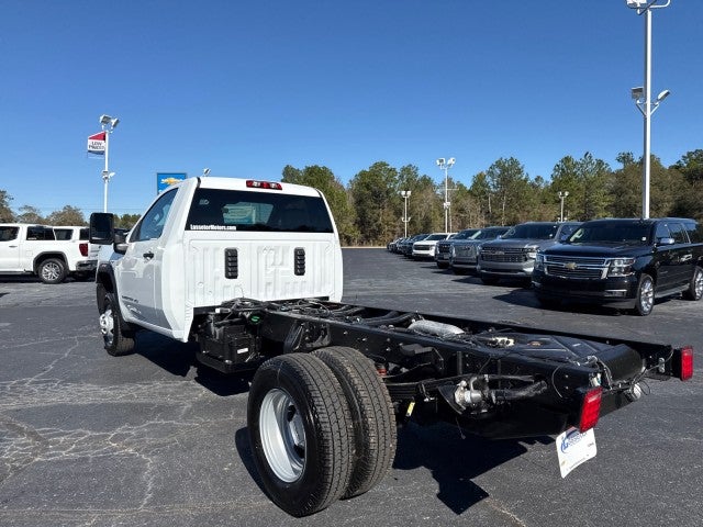 2026 GMC Sierra 3500 HD Chassis Cab Pro