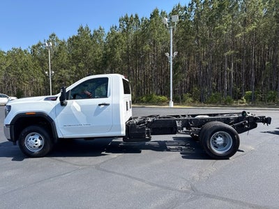2026 GMC Sierra 3500 HD Chassis Cab Pro