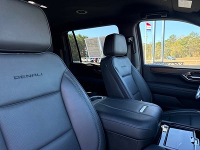2025 GMC Yukon XL Denali
