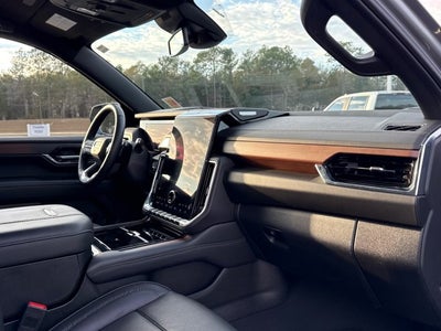 2025 GMC Yukon XL Denali