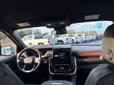 2025 GMC Yukon XL Denali