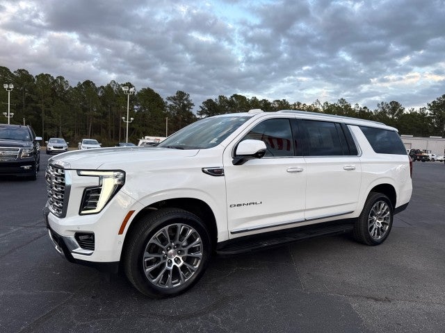 2025 GMC Yukon XL Denali