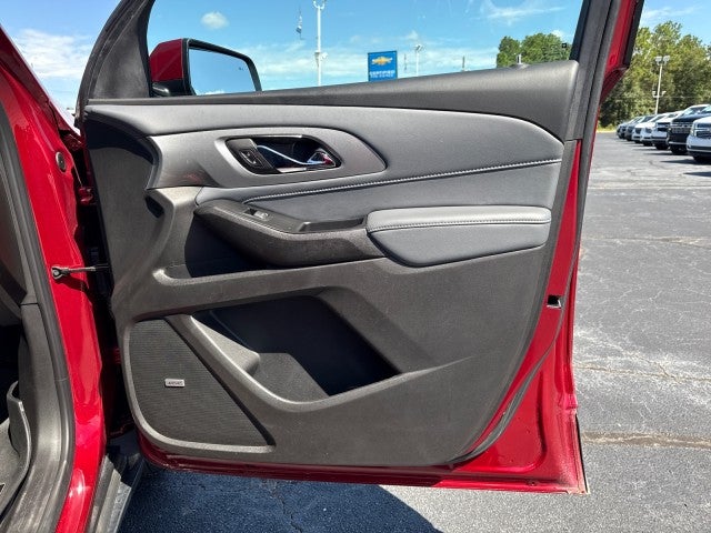 2021 Chevrolet Traverse LT Leather