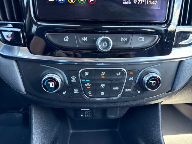 2021 Chevrolet Traverse LT Leather