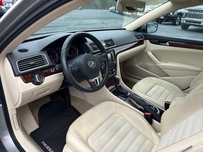 2013 Volkswagen Passat TDI SEL Premium