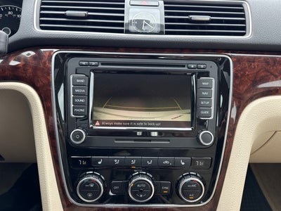 2013 Volkswagen Passat TDI SEL Premium