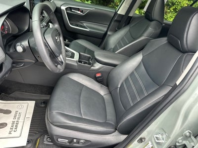 2022 Toyota RAV4 XLE Premium