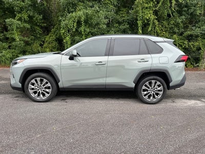 2022 Toyota RAV4 XLE Premium