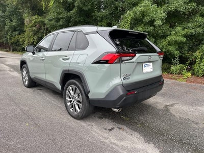 2022 Toyota RAV4 XLE Premium