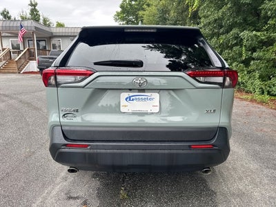 2022 Toyota RAV4 XLE Premium