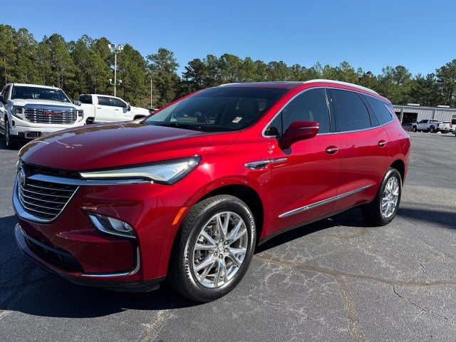 2023 Buick Enclave Essence