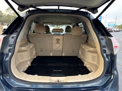 2016 Nissan Rogue SV