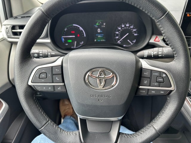 2021 Toyota Sienna XLE