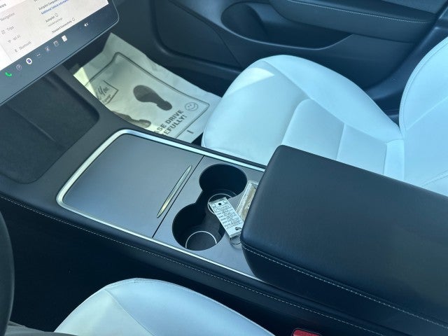 2022 Tesla Model 3 BASE