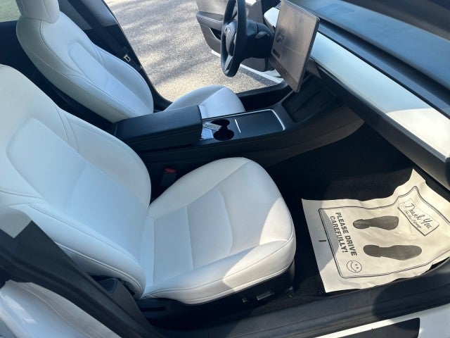 2022 Tesla Model 3 BASE