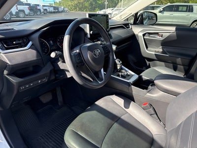 2022 Toyota RAV4 XLE Premium