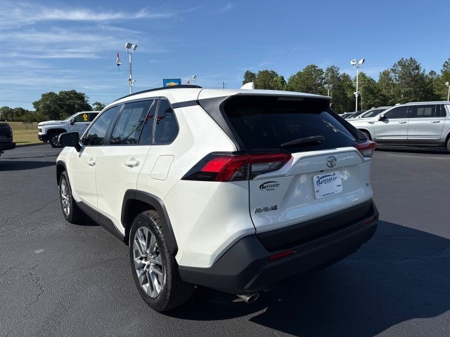 2022 Toyota RAV4 XLE Premium