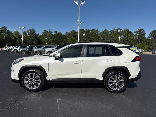 2022 Toyota RAV4 XLE Premium