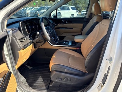 2023 Kia Carnival EX