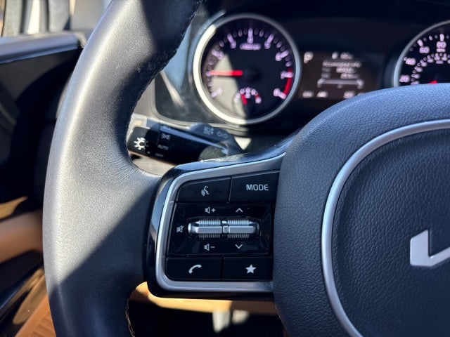 2023 Kia Carnival EX