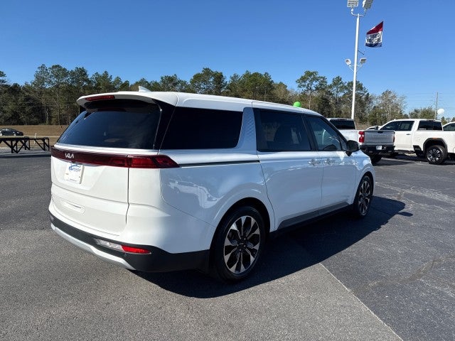 2023 Kia Carnival EX