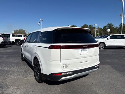 2023 Kia Carnival EX