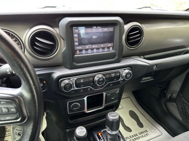 2020 Jeep Gladiator Sport
