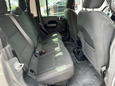 2020 Jeep Gladiator Sport