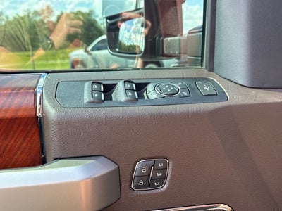 2022 Ford Super Duty F-350 SRW King Ranch