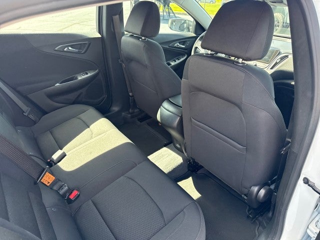 2023 Chevrolet Malibu LS