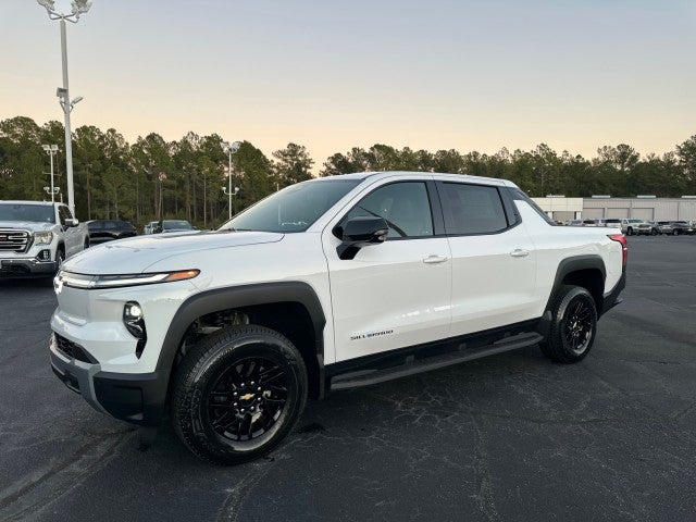 2025 Chevrolet Silverado EV LT - Extended Range