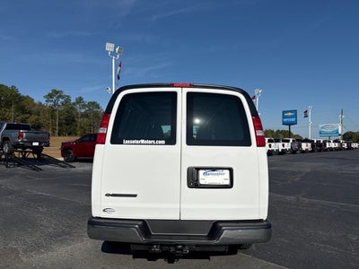 2025 Chevrolet Express Cargo WT