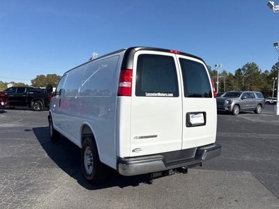 2025 Chevrolet Express Cargo WT