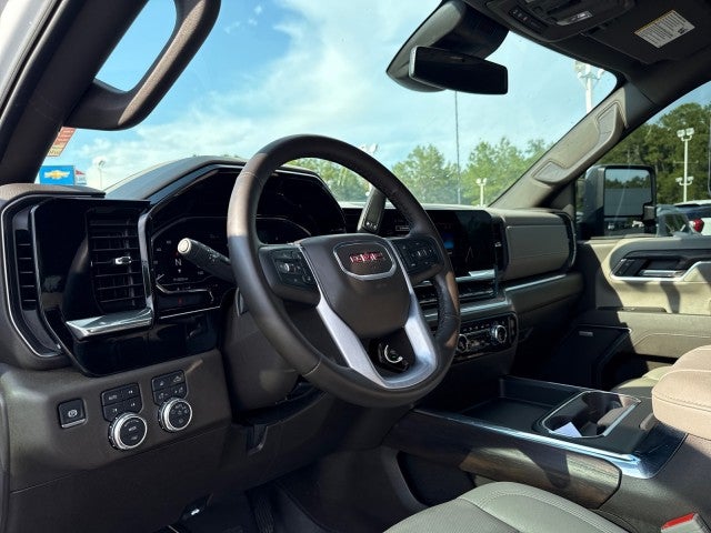 2025 GMC Sierra 2500 HD SLT