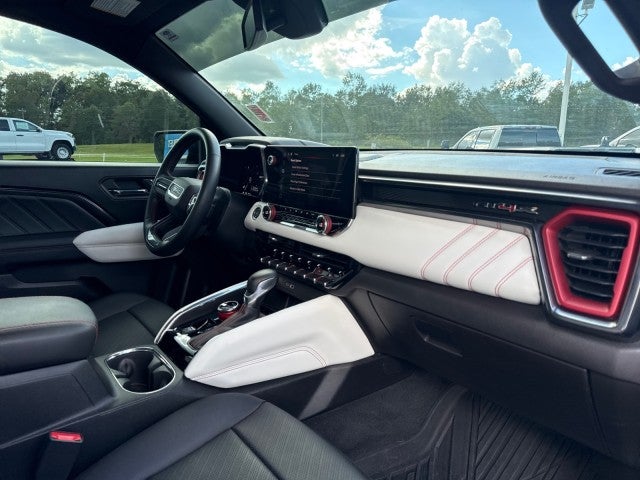 2023 GMC Canyon 4WD AT4X