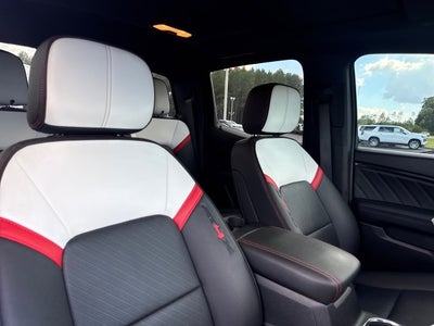 2023 GMC Canyon 4WD AT4X