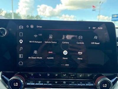 2023 GMC Canyon 4WD AT4X