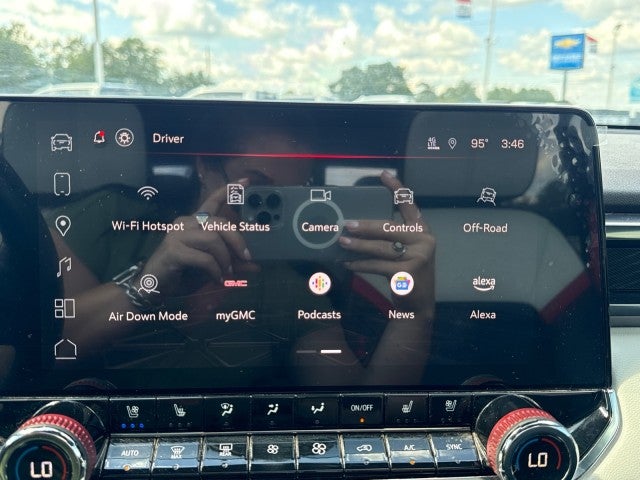 2023 GMC Canyon 4WD AT4X