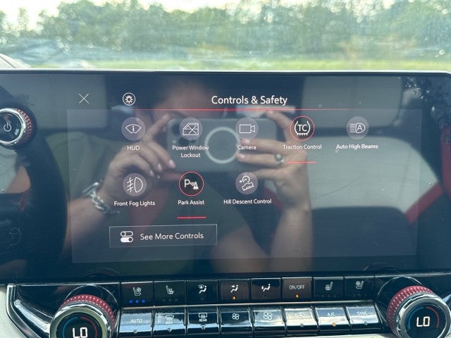 2023 GMC Canyon 4WD AT4X
