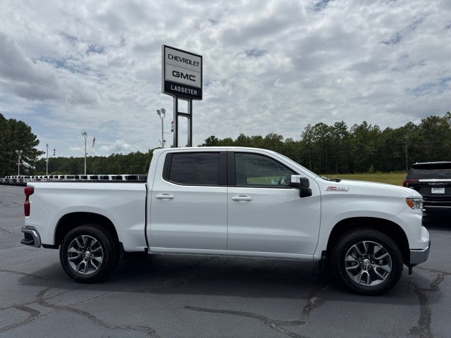 2026 Chevrolet Silverado 1500 LT - Photo 2