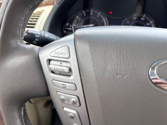 2017 INFINITI QX80 Base